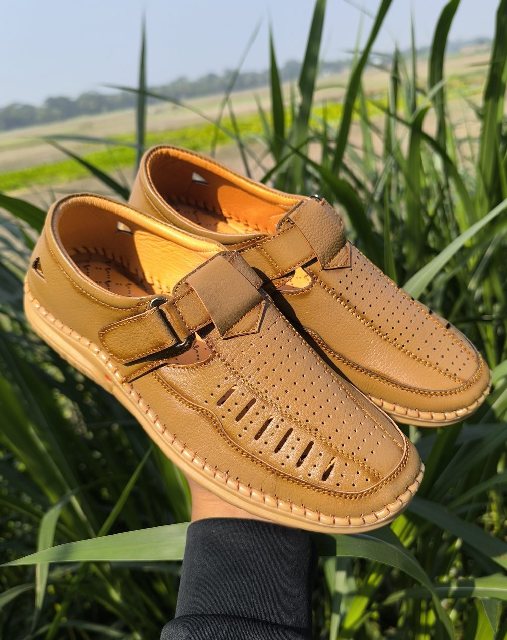 Genuine Leather Code: 35M